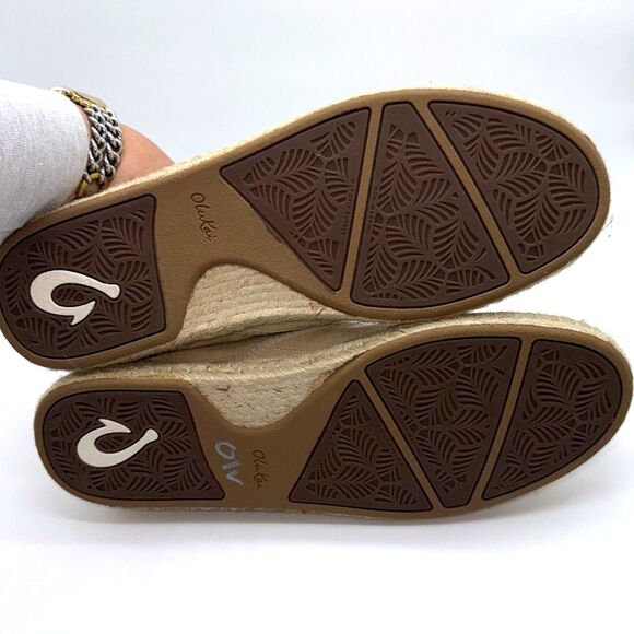 OluKai Kaula Pa'a Kapa Espadrille Loafer - Natural 40/10 - Picture 7 of 10